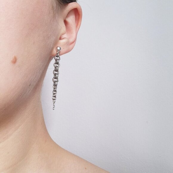 Gothic Medieval chainmail style long dangly spike silver earrings - Picture 5 of 8